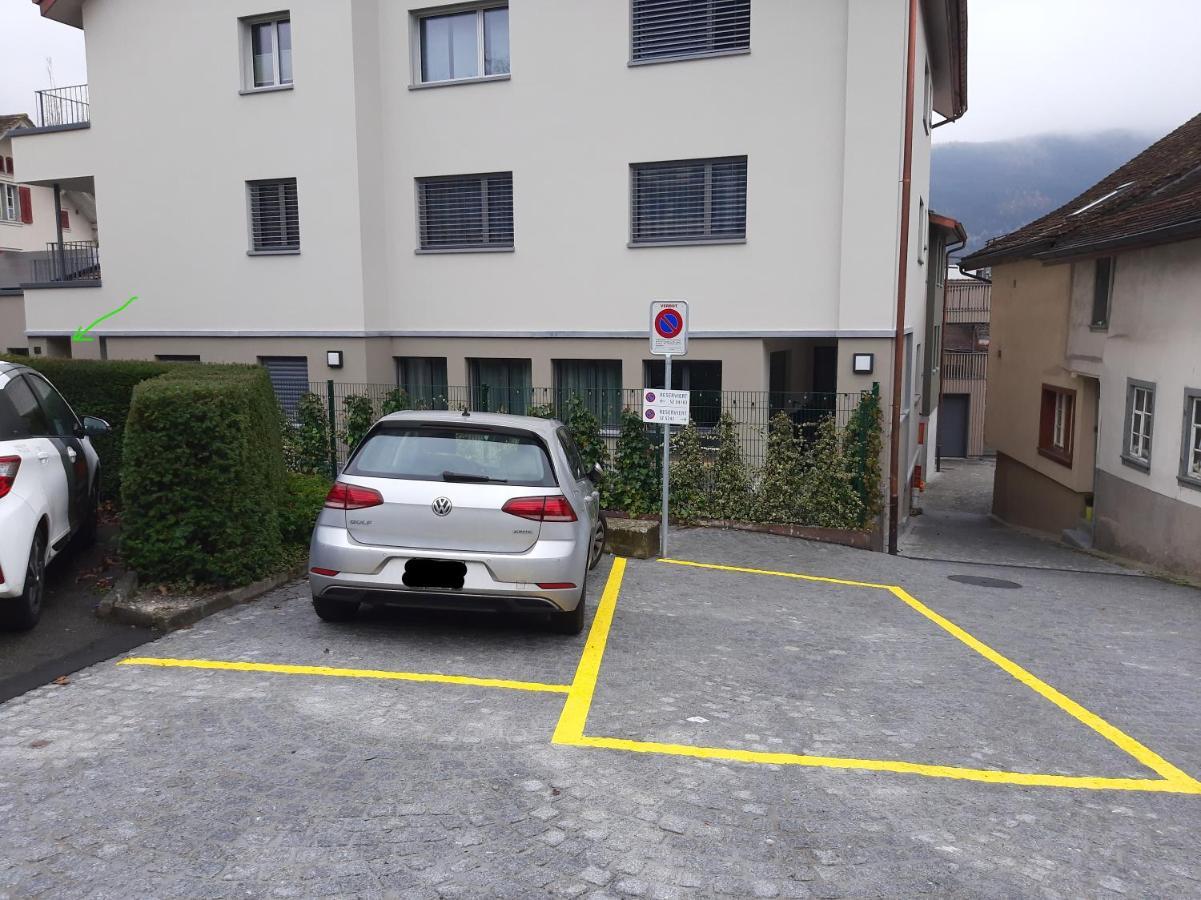 Wohnung Nr, 7 - Zentrale, ruhige Ferienwohnung mit herrlicher Aussicht Schwyz Exterior foto