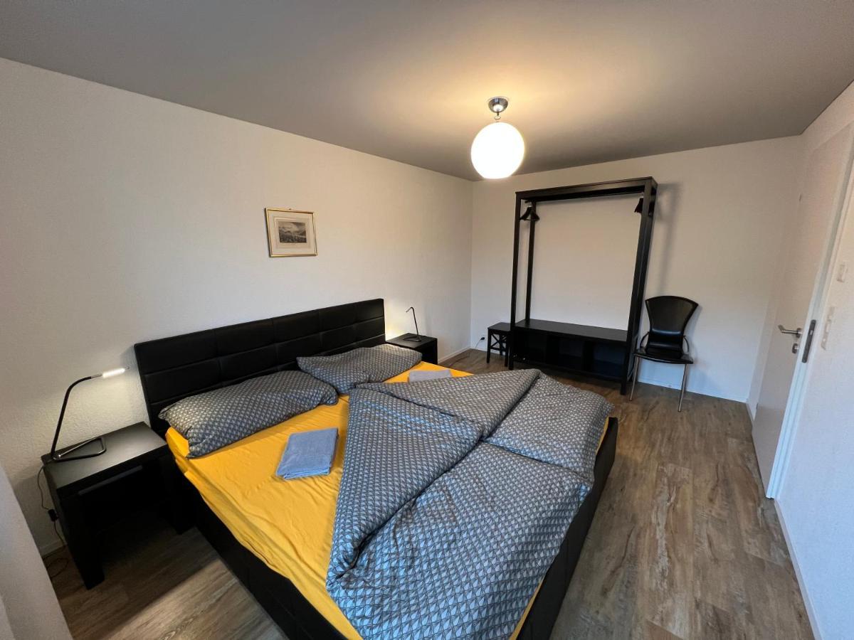 Wohnung Nr, 7 - Zentrale, ruhige Ferienwohnung mit herrlicher Aussicht Schwyz Exterior foto